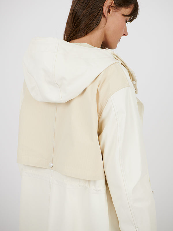 Yves Salomon Coat Waterproof in Latte/Cream