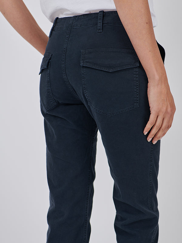 Nili Lotan Jenna Pant in Dark Navy\