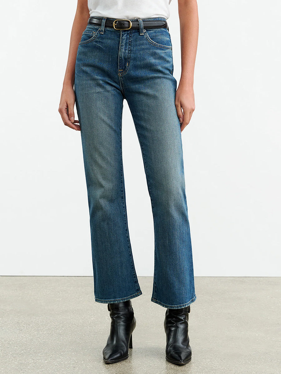 Boot Cut Jean in Classic Wash