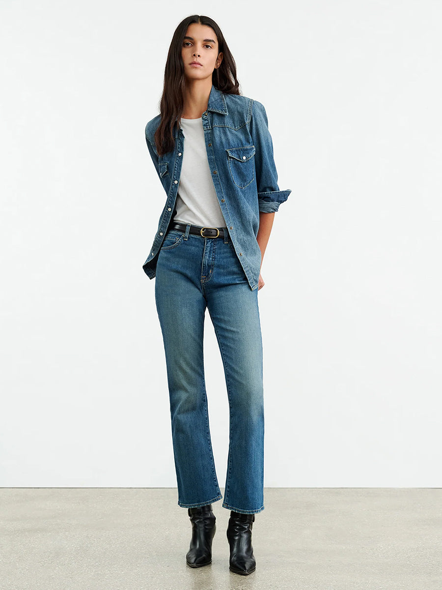 Boot Cut Jean in Classic Wash