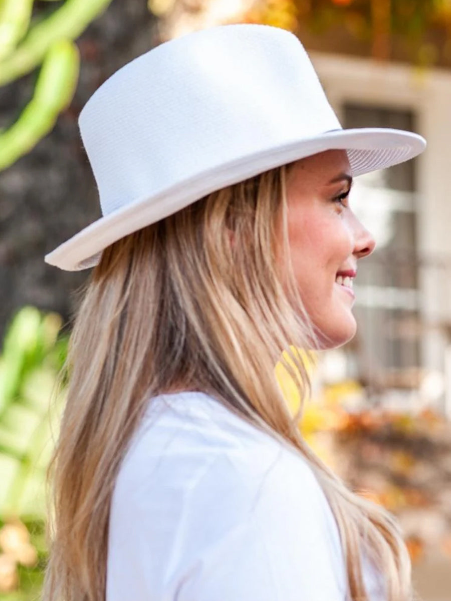 Travaux en Cours | Borsalini Hat in White