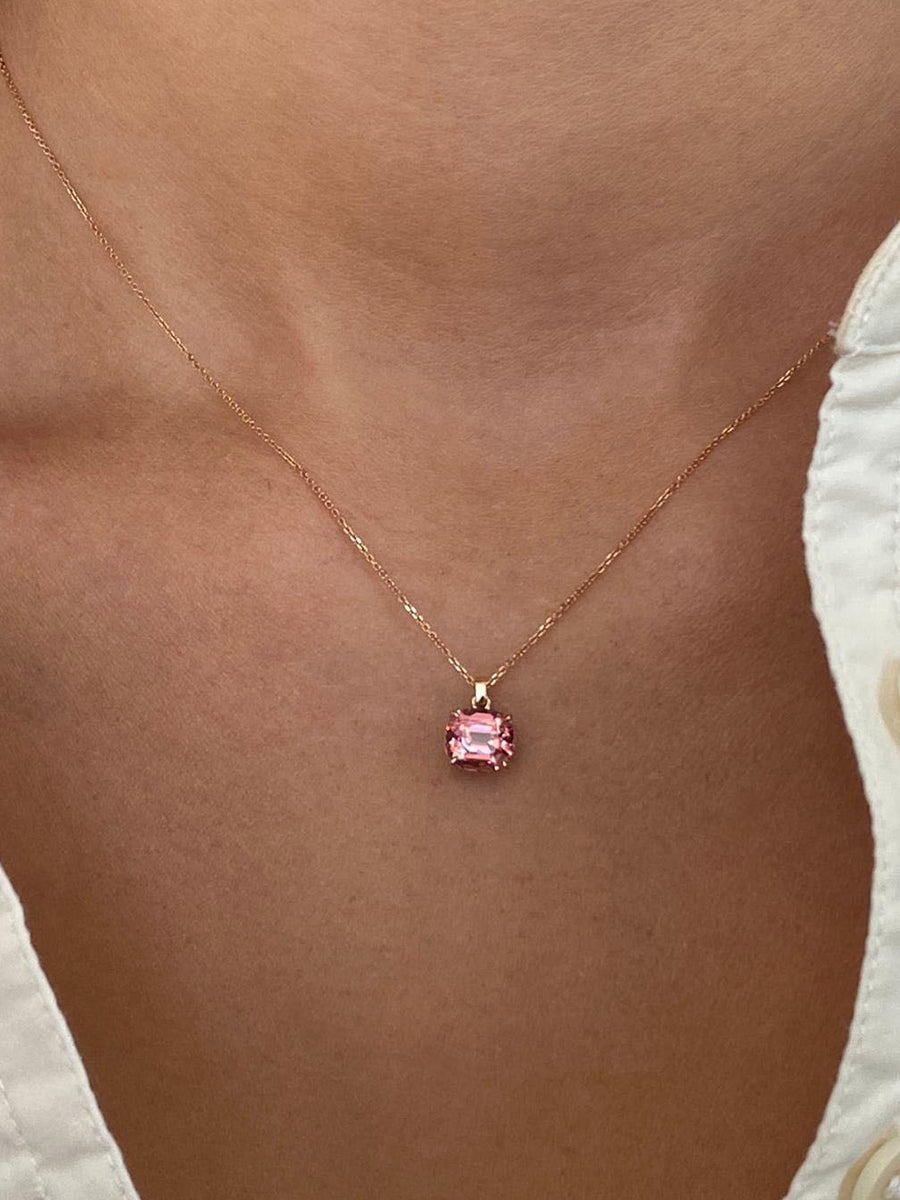 Pembe Pendant in Madagascan Garnet