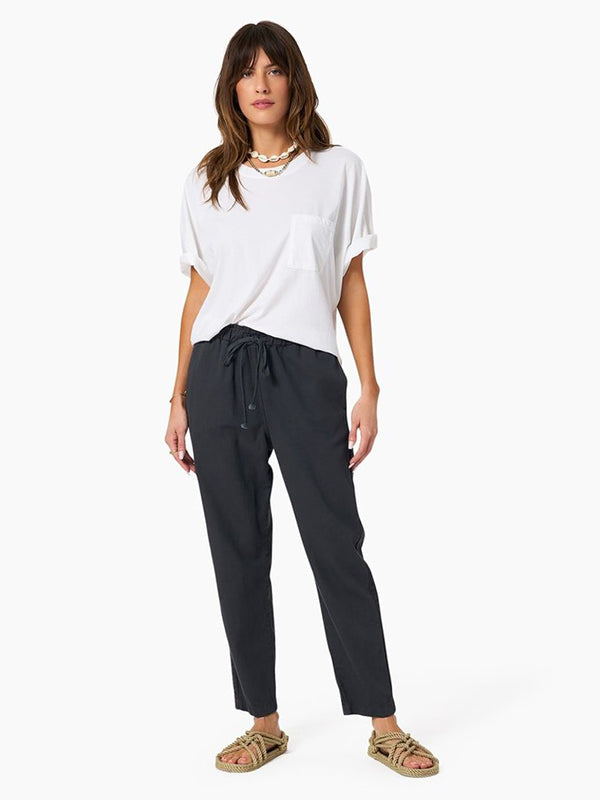 XIRENA | Rex Pant in Washed Black
